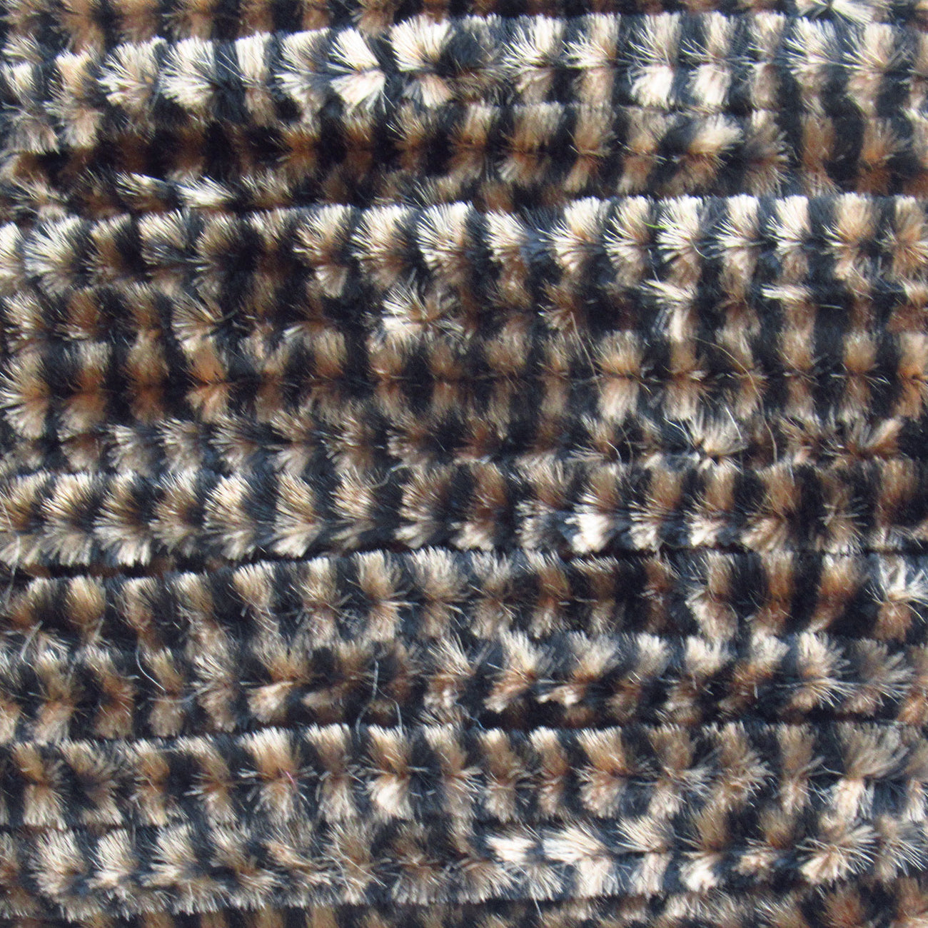 VARIEGATED CHENILLE MEDIUM